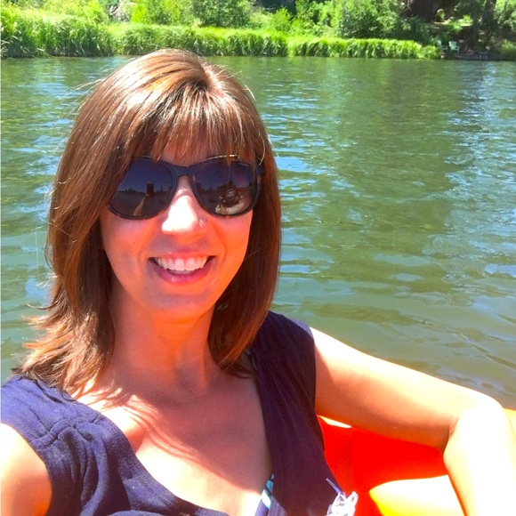Meet your Posher, Kim - Picture 1 of 1
